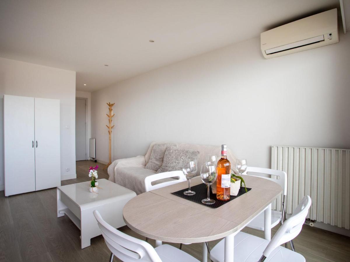 Studio Le Cagnes Beach-1 By Interhome Bagian luar foto