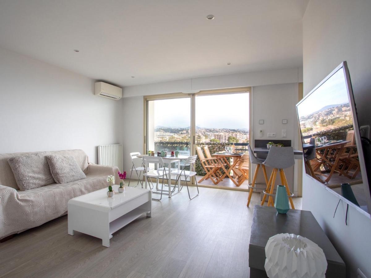 Studio Le Cagnes Beach-1 By Interhome Bagian luar foto