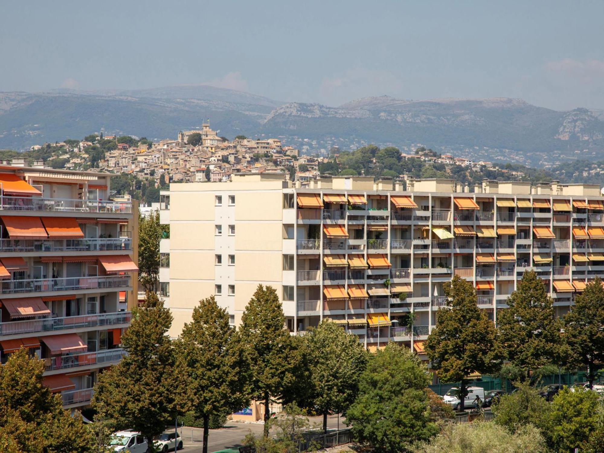 Studio Le Cagnes Beach-1 By Interhome Bagian luar foto